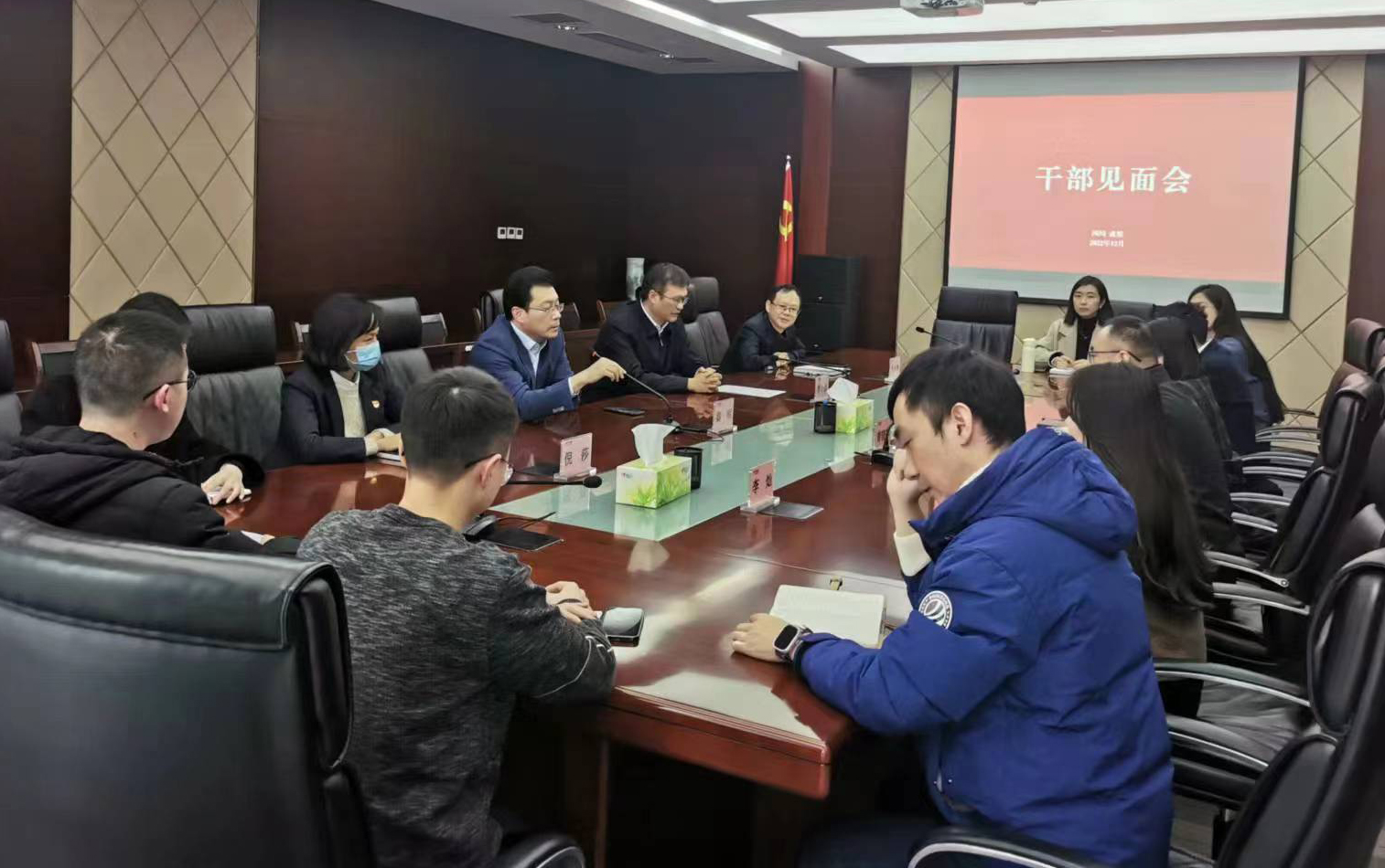 头条图片.jpg 头条图片.jpg