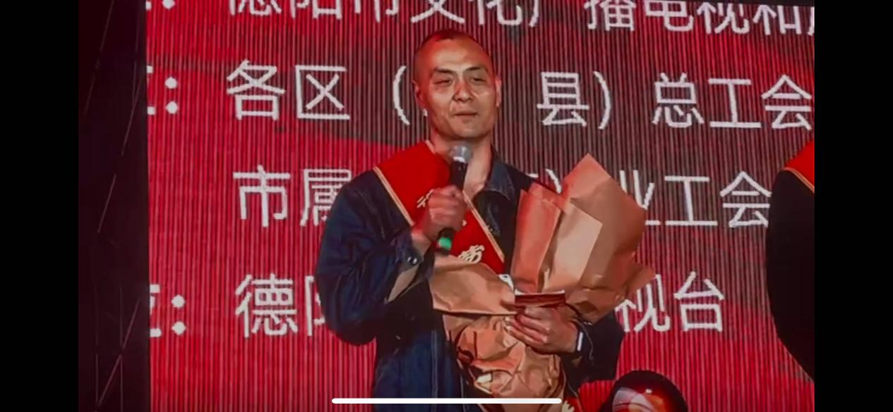 图片4.png 图片4.png